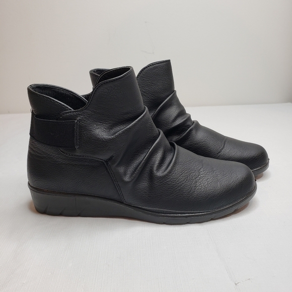 Easy Street Black Bootie Comfort Wave Pull On 6 Medium - Picture 2 of 8